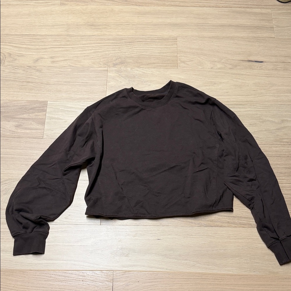 CRZ YOGA Cropped Crewneck Sweatshirt in Chocolate Brown - Picture 2 of 3
